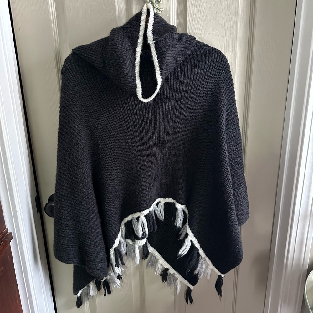 Libby Edelman poncho with fringe